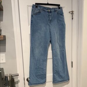 DG2 Classic Blue Women's Jeans